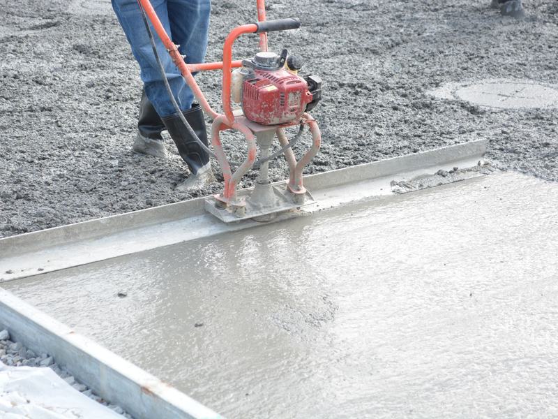 Concrete contractors in Waterloo area, IA